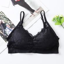 Load image into Gallery viewer, Women's Fashion Lace Flower Back Stretch Bra Seamless Push-up Bra Without Steel Ring Gather Thin Bra