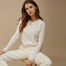 Load image into Gallery viewer, Woman winter 100% Cashmere sweaters and auntmun knitted Pullovers High Quality Warm Female O-neck Black cheap top