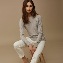Load image into Gallery viewer, Woman winter 100% Cashmere sweaters and auntmun knitted Pullovers High Quality Warm Female O-neck Black cheap top