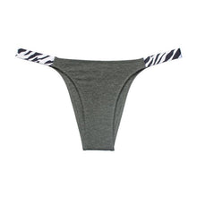 Load image into Gallery viewer, Women Sexy Leopard Panties Low-waist Underwear Thong Female G String Breathable Lingerie Temptation Cotton Intimates
