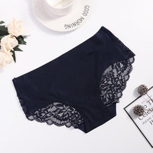 Load image into Gallery viewer, Sexy Lace Underpants Non-Trace Underwear Thin And Light Breathable Ice Silk Briefs Exquisite Panties
