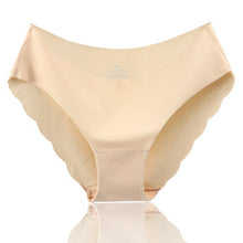 Load image into Gallery viewer, Women Sexy Breathable Comfortable Cotton Panties Briefs Lingerie Low Waist Underwear