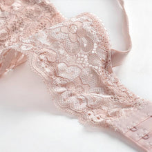 Load image into Gallery viewer, Sexy Women Lace Plus Size Bra Cotton Bralette Lingerie Female Floral Brassiere Intimates Big Bras