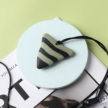 Load image into Gallery viewer, 1 Pack Sensory Chew Necklace Brick Chewy Kids Silicone Triangle Fangs Toys, Silicone Teeth for Children with Autism
