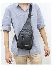 Load image into Gallery viewer, Sport Outdoor  Polyamides and Nylon Messenger bag for Travel
