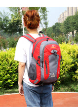 Load image into Gallery viewer, Hiking Backpacks Polyamides and Nylon Backpack for men
