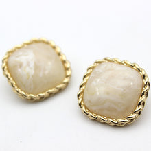 Load image into Gallery viewer, 5pcs/set Metal Button Rectangular Feel Button Point Oil Pearl Imitation Shell Coat Clip Clothing Decorative Button
