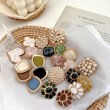 Load image into Gallery viewer, 5pcs/set Metal Button Rectangular Feel Button Point Oil Pearl Imitation Shell Coat Clip Clothing Decorative Button
