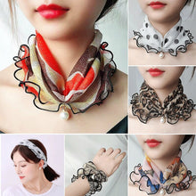 Load image into Gallery viewer, Pearl Pendant Scarf Necklace Vintage Leopard Pattern Dot Printing Scarf Trendy Crimping Elastic Women All-Match Scarves
