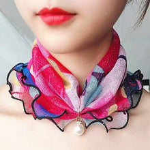 Load image into Gallery viewer, Pearl Pendant Scarf Necklace Vintage Leopard Pattern Dot Printing Scarf Trendy Crimping Elastic Women All-Match Scarves
