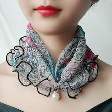 Load image into Gallery viewer, Pearl Pendant Scarf Necklace Vintage Leopard Pattern Dot Printing Scarf Trendy Crimping Elastic Women All-Match Scarves
