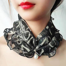 Load image into Gallery viewer, Pearl Pendant Scarf Necklace Vintage Leopard Pattern Dot Printing Scarf Trendy Crimping Elastic Women All-Match Scarves

