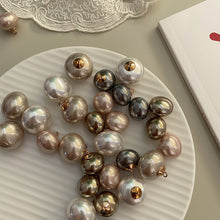 Load image into Gallery viewer, 5pcs/Set Highlight Pearl Gold Bottom Button Sweater Decoration Button Clothing Accessories Accessories

