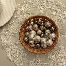 Load image into Gallery viewer, 5pcs/Set Highlight Pearl Gold Bottom Button Sweater Decoration Button Clothing Accessories Accessories
