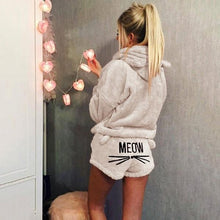 Load image into Gallery viewer, Women's Fashion Winter Pajamas Set Sweet and Cute Long-sleeved Velvet Warm Hoodie and Shorts Fashion Home Service Suit
