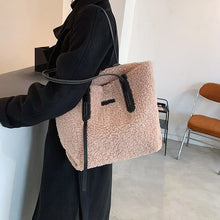 Load image into Gallery viewer, Fashionable Lambswool Plush Shoulder Bag Women Designer Faux Fur Large Capacity Handbags Woman Winter Fluffy Shopping Tote Purse
