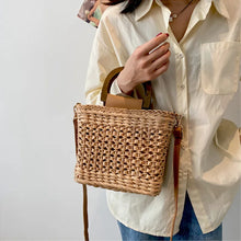 Load image into Gallery viewer, JIOMAY Straw Bags Summer 2023 Women Tote Bags Designer Handbags PurseS Weave Drawstring Closure Wooden Handle Beach Shoulder Bag
