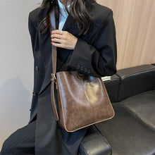 Load image into Gallery viewer, Retro Shoulder Tote Bag Set For Women Wide Strap Soft PU Leather Crossbody Bags With Small Purse Large Capacity Shoppers
