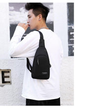 Load image into Gallery viewer, High Quality Outdoor  Polyamides and Nylon Messenger bag for Travel or Business
