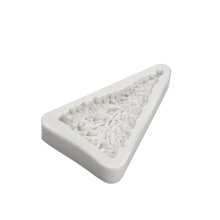 Load image into Gallery viewer, New Christmas Tree Gift Fondant Silicone Mold DIY Chocolate Cake Decoration Baking Tool
