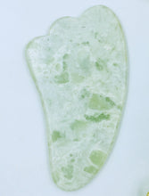 Load image into Gallery viewer, Jade Beauty Instrument Xiuyan Jade Roller Massager Jade Roller Face Scrapping Plate
