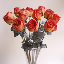 Load image into Gallery viewer, 5pcs/Set Artificial Rose Vintage Style Burnt Edge Rose Flower Decorative Table Artificial Flower
