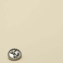 Load image into Gallery viewer, 5pcs/Set Bowknot Metal Buttons Sweater Coat Decoration Buttons
