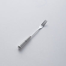 Load image into Gallery viewer, Chaobai Ceramic Hepburn Style Tableware Knife, Fork and Spoon Niche Polka Dot Stainless Steel Tableware Creative High-Looking Fruit Knife and Fork
