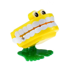 Load image into Gallery viewer, 1PCs Clockwork Winding Top Hat Jumping Teeth Winding Jumping Beauty Toy Halloween Christmas Gift
