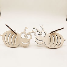 Load image into Gallery viewer, Wooden Bee Decorations Creative Hollow Bee Crafts Pendant Ornament
