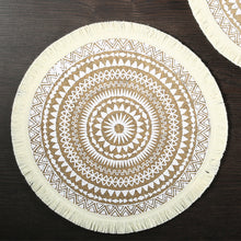 Load image into Gallery viewer, Round simple style natural color, evening placemat table mat coaster Japanese style, environmentally friendly fringed jute placemat
