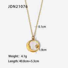 Load image into Gallery viewer, A Variety of French Retro Hemp Flowers Chain Titanium Steel Heart-Shaped Necklace Women's Heart-Shaped Zircon Pendant Necklace

