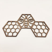 Load image into Gallery viewer, 4pcs/Set Honeycomb Bee Wooden Ornaments Creative Honeycomb Coaster Pendant Multi-Purpose Crafts

