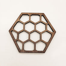 Load image into Gallery viewer, 4pcs/Set Honeycomb Bee Wooden Ornaments Creative Honeycomb Coaster Pendant Multi-Purpose Crafts
