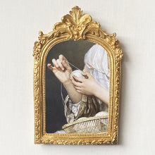 Load image into Gallery viewer, European Photo Frame Decoration Bedroom Decorative Photo Frame Golden Resin Photo Frame 6-Inch 7-Inch Wall Hanging Photo Frame
