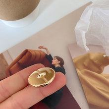 Load image into Gallery viewer, 5pcs/Set Clothing Accessories Accessories round Metal Button Gold and Silver Edge Imitation Shell Sweater Coat Button
