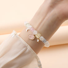 Load image into Gallery viewer, Small Commodity Bracelet Ornament Korean Style Fresh Sweet Clow M Crystal String Beads Children Student Bracelet Female
