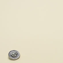 Load image into Gallery viewer, 5pcs/Set Retro Antique Style Metal Buttons Antique Silver Double-Sided Clothing Ingredients Buttons
