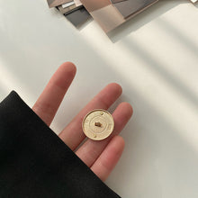 Load image into Gallery viewer, 5pcs/set Retro Style Clothing Decorative Button Metal Pearl Button Winter Coat Coat Decorative Buckle
