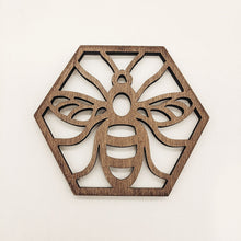 Load image into Gallery viewer, 4pcs/Set Honeycomb Bee Wooden Ornaments Creative Honeycomb Coaster Pendant Multi-Purpose Crafts
