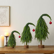 Load image into Gallery viewer, Crooked neck Christmas tree PE Yenobesong household small tabletop ornament
