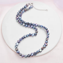Load image into Gallery viewer, French Baroque Freshwater Pearl Necklace Elegance Retro Simple Necklace Clavicle Chain
