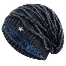 Load image into Gallery viewer, Unisex Slouchy Winter Hats Men Women Warm Beanie Cap Casual Five-Pointed Star Decor Winter Knitted Hats
