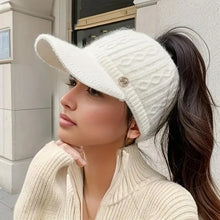Load image into Gallery viewer, Autumn and Winter Woolen Duck Tongue Cap Teenage Fashion Versatile Hat Female Leakage Ponytail Outdoor Padded Warm Knitted Cap
