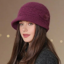 Load image into Gallery viewer, Winter Hat Keep Warm Mom Cap Outdoor Add Fur Lined Hats For Women Casual Fur Bucket Knitted Hat
