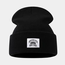 Load image into Gallery viewer, Unisex Letter Labal Beanies for Men Women Fashion Knitted Winter Hat Solid Hip-hop Skullies Hat Bonnet
