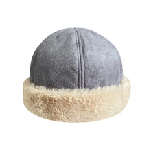Load image into Gallery viewer, Cozy Versatile Winter Landlord Hats Retro Warm Melon Hat Thick Felt Hat Unisex

