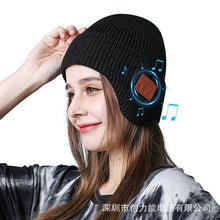 Load image into Gallery viewer, Knitted Beanie Hat for Men and Women, Music Caps with Headphones, Built-in Microphone Speakers, USB Rechargeable
