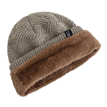 Load image into Gallery viewer, Unisex Warm Winter Hats Arrow Pattern Fashion Men Women Ski Beanie Hat Casual Decor Winter Knit Cap
