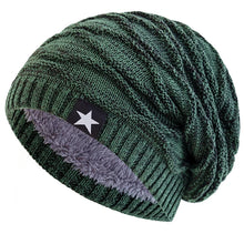 Load image into Gallery viewer, New Unisex Slouchy Winter Hats Add Fur Lined Men And Women Warm Beanie Cap Casual Five-pointed Star Decor Winter Knitted Hats
